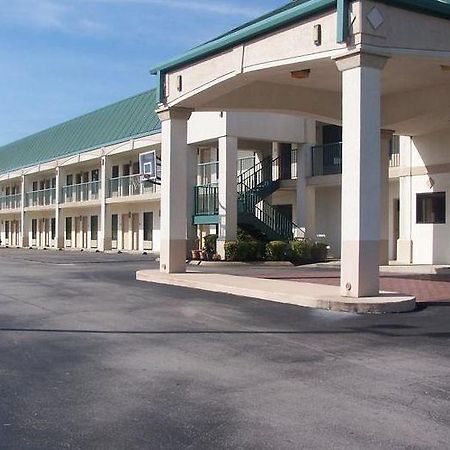 Celebration Inn Lewisburg Extérieur photo