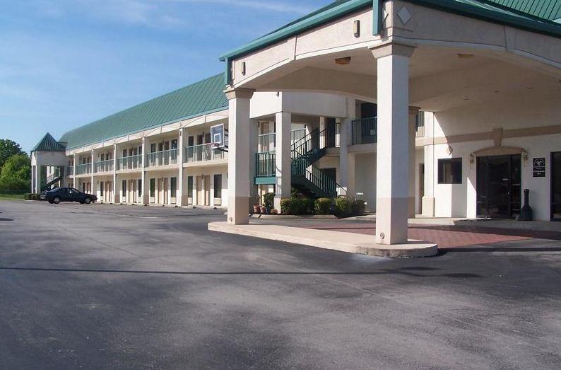 Celebration Inn Lewisburg Extérieur photo
